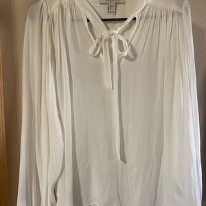 White forever 21 blouse